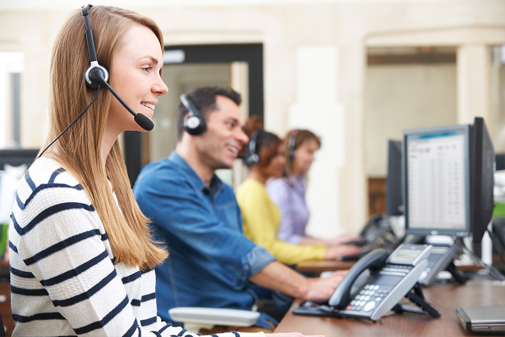 Management Services - Winston-Traitel Realty - workers_on_the_phone_in_call_center